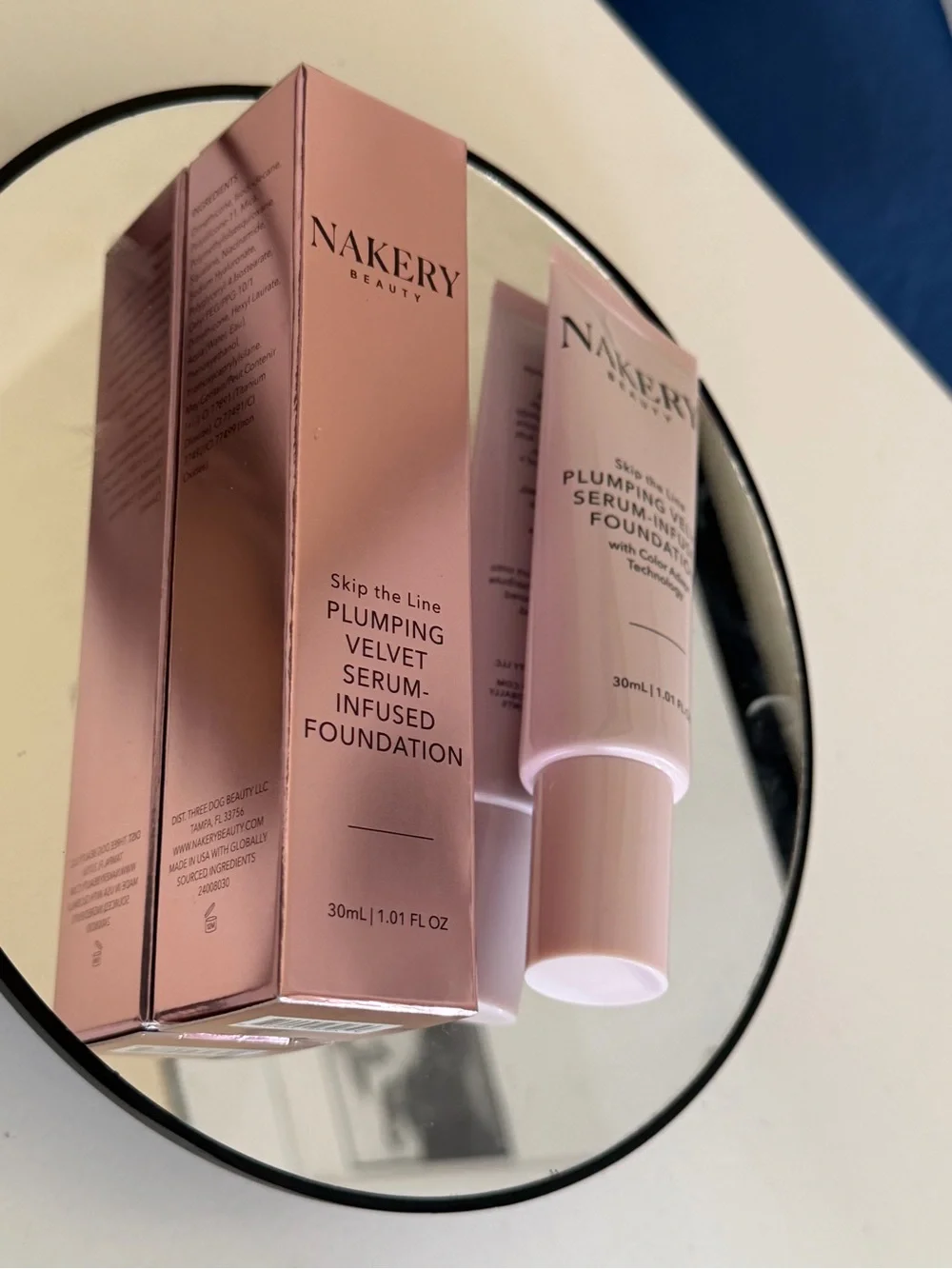 Nakery Plumping Velvet Serum-Infused Foundation Light NIB 1.01FL.OZ.